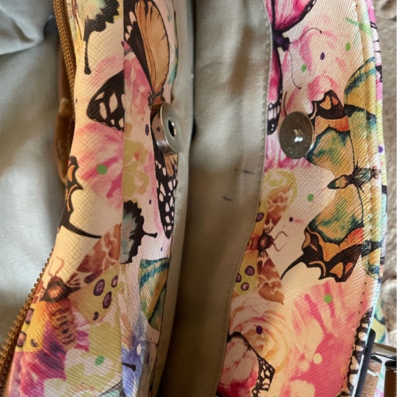 EUC Rosetti Tan with Butterfly Print Purse - Picture 6 of 9